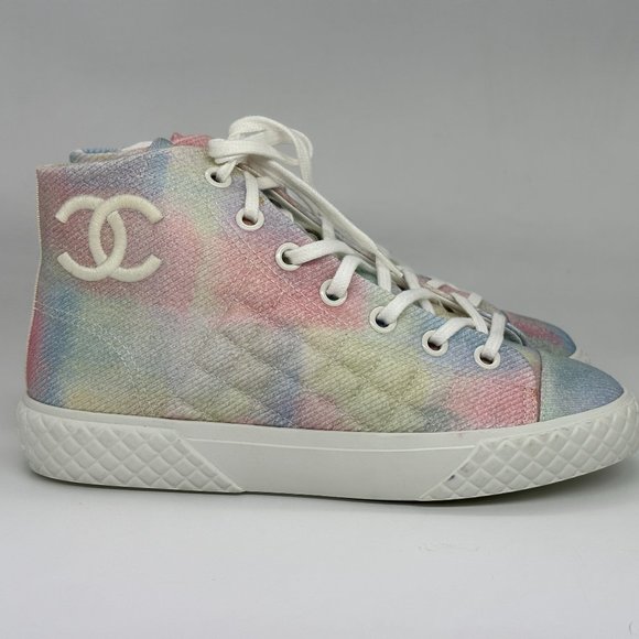 CHANEL 22C Quilted Rainbow CC High Top Sneakers Kicks Shoes Trainers - Picture 1 of 13